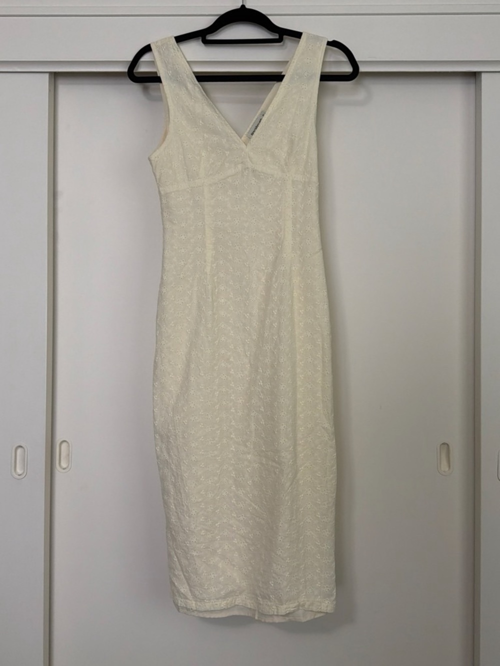 Blackbough Cream Midi Dress